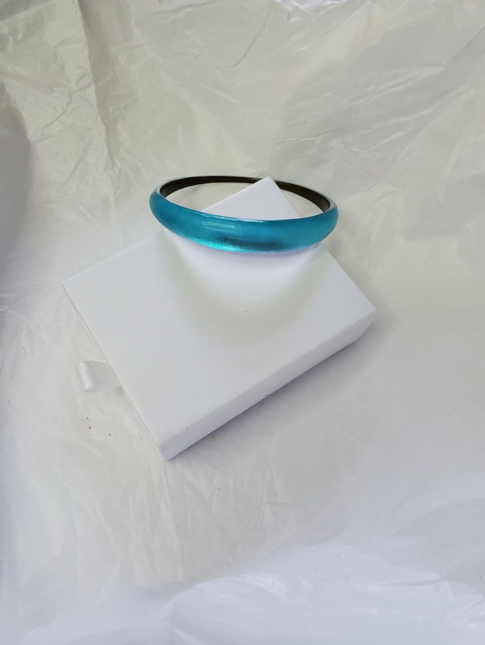 Alexis Bittar Skinny Tapered Lucite Bangle - Picture 2 of 4